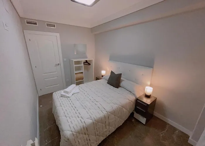 Piso Atares Calle Alfonso דירה סרגוסה