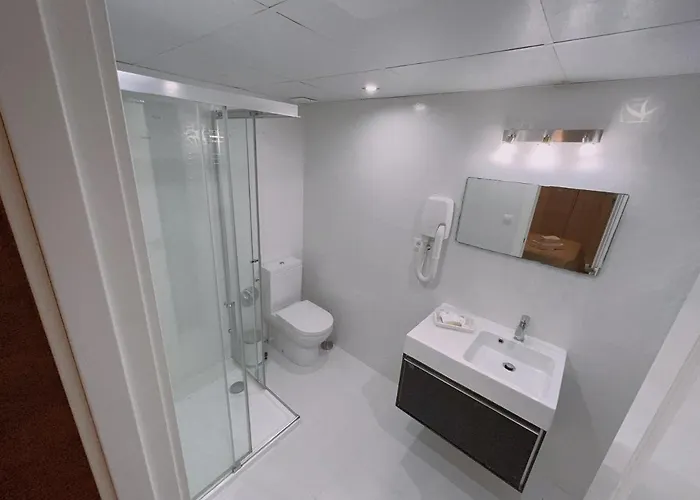 Piso Atares Calle Alfonso דירה